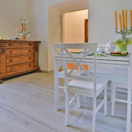 1 Bedroom Gorgeous Apartment In Ареццо Экстерьер фото