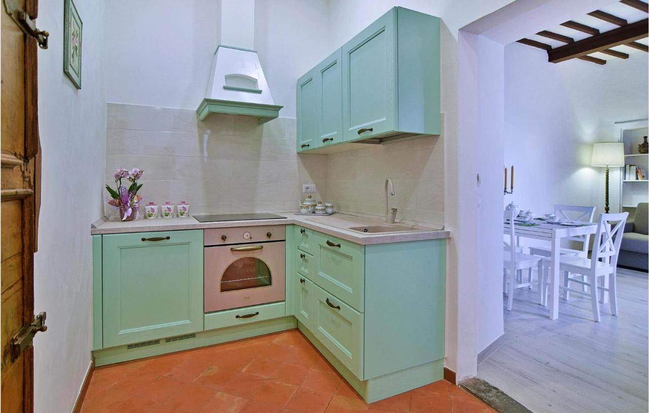 1 Bedroom Gorgeous Apartment In Ареццо Экстерьер фото